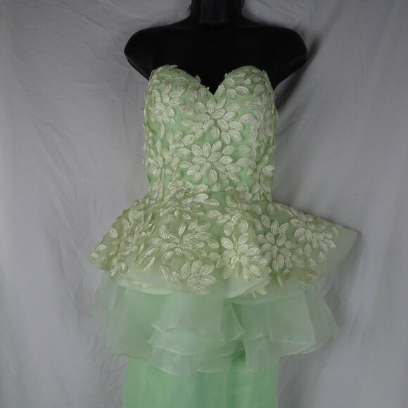 Andrea & Leo Couture Green Dress Size 6 - Picture 2 of 11